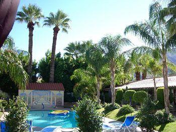 Helios Palm Springs Bagian luar foto